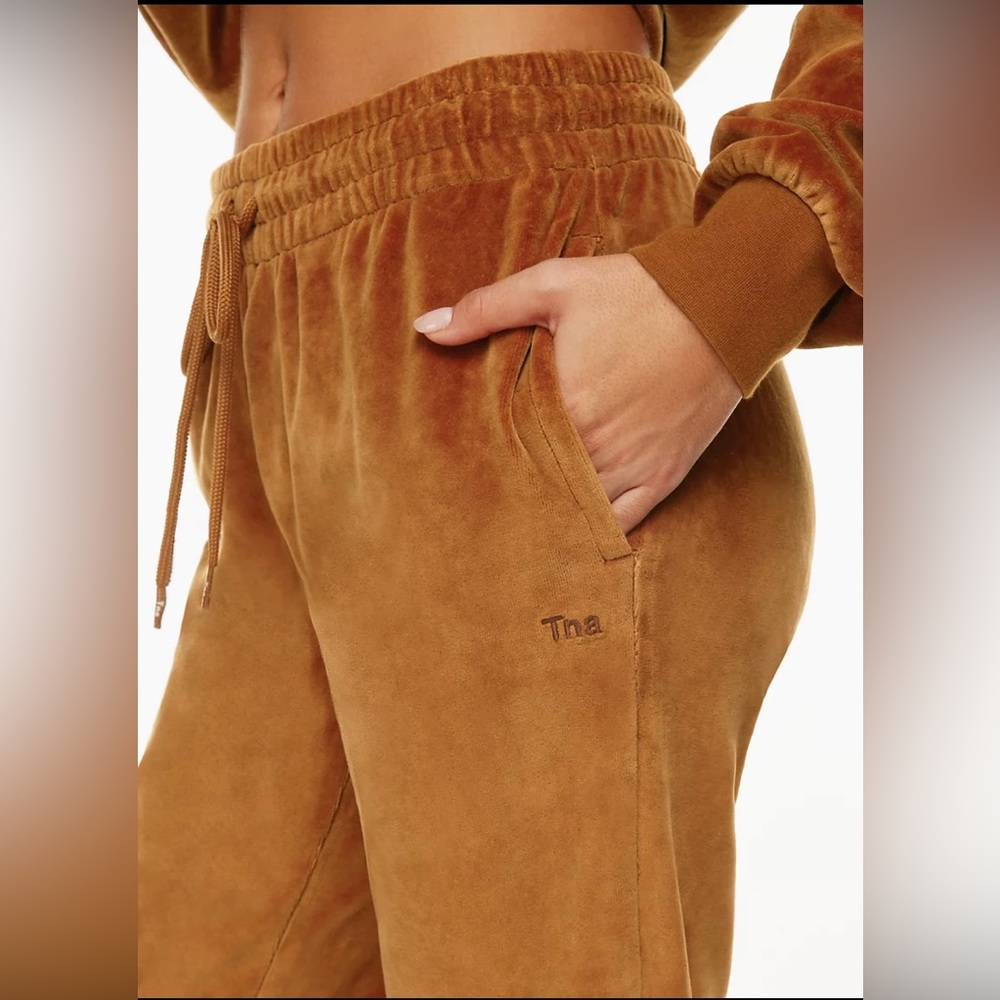 NEW TNA Montcalm Velour Joggers